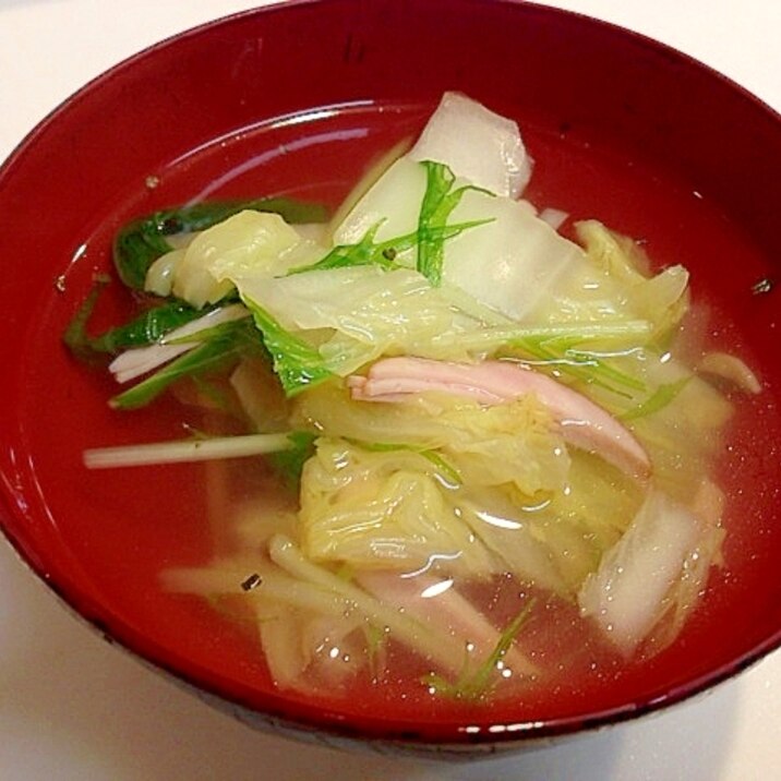 簡単すぐできる☆白菜と水菜とハムのコンソメスープ